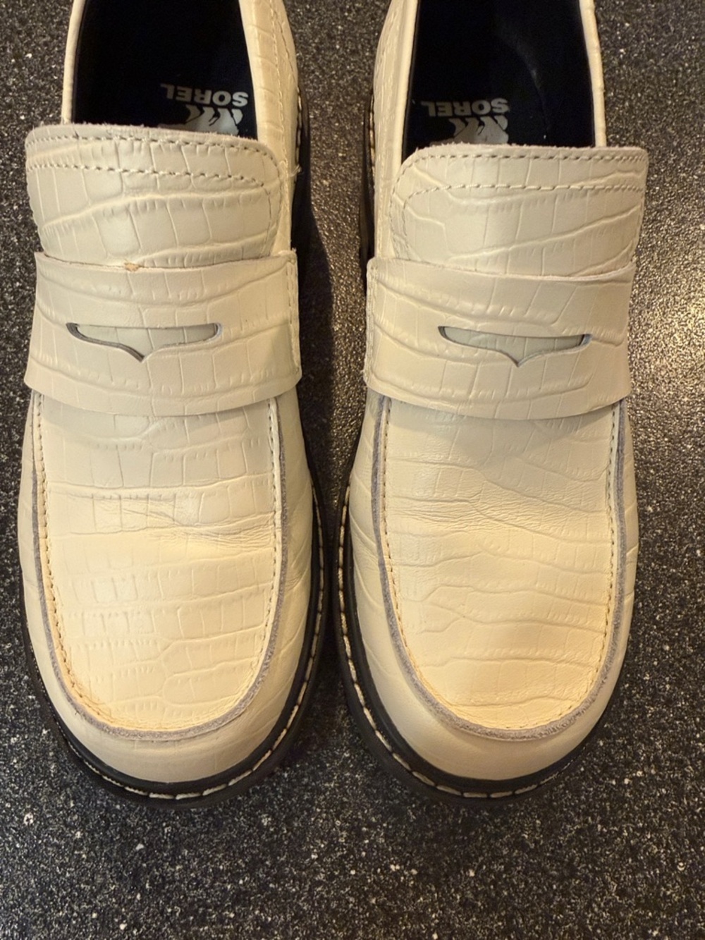 Women’s Sorel Joan Now City Loafer in white and black - size 7.5 - Picture 7 of 7